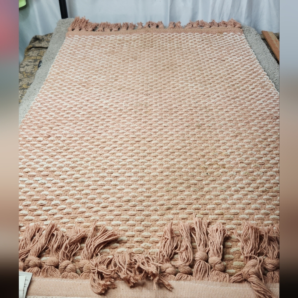 Coral & White Throw Rug - Threshold  - 32" X 20"